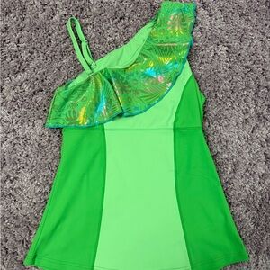 Crowned Athletics Island Heart Athletics Tank M